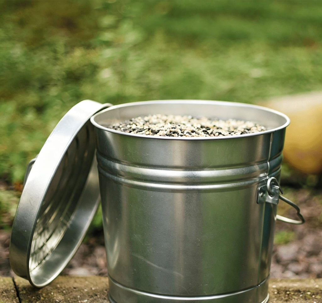 6-Gallon Galvanized Steel Locking Lid Storage Can L5096