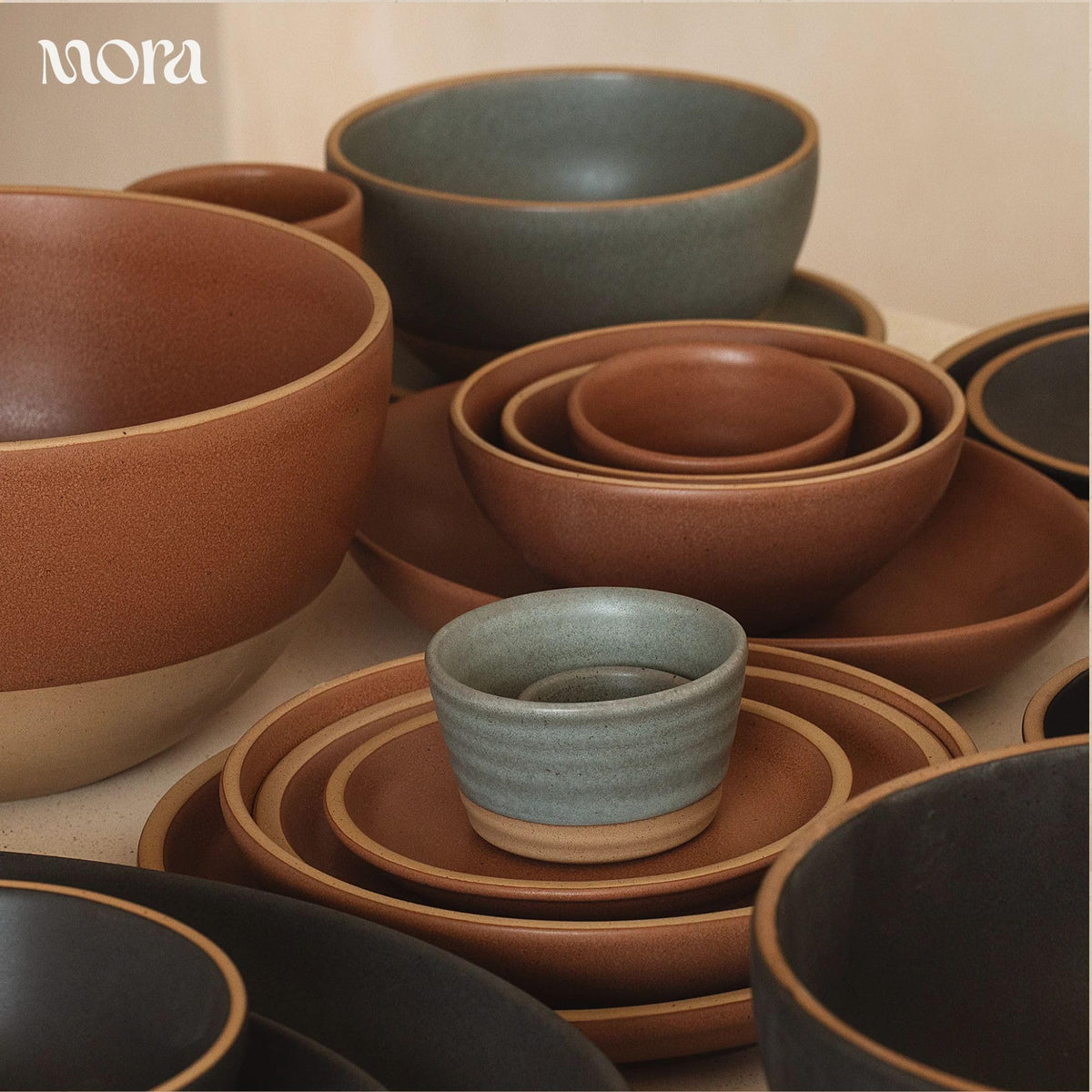 Set of 4 Ceramic Bowls S7406